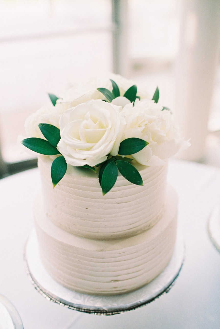 Green & White Modern Garden Dallas Wedding via TheELD.com