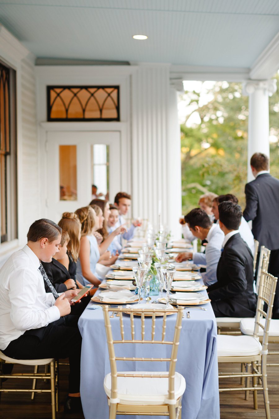 An Elegant Vintage inspired Blue & White Connecticut Wedding via TheELD.com