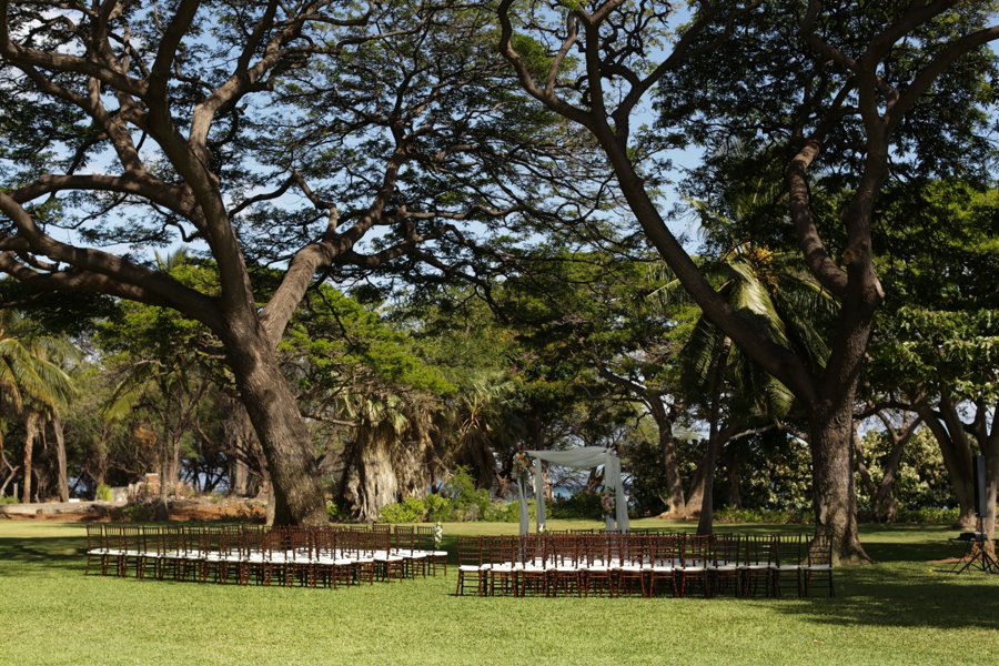 A Rustic Blush & White Intimate Maui Destination Wedding via TheELD.com