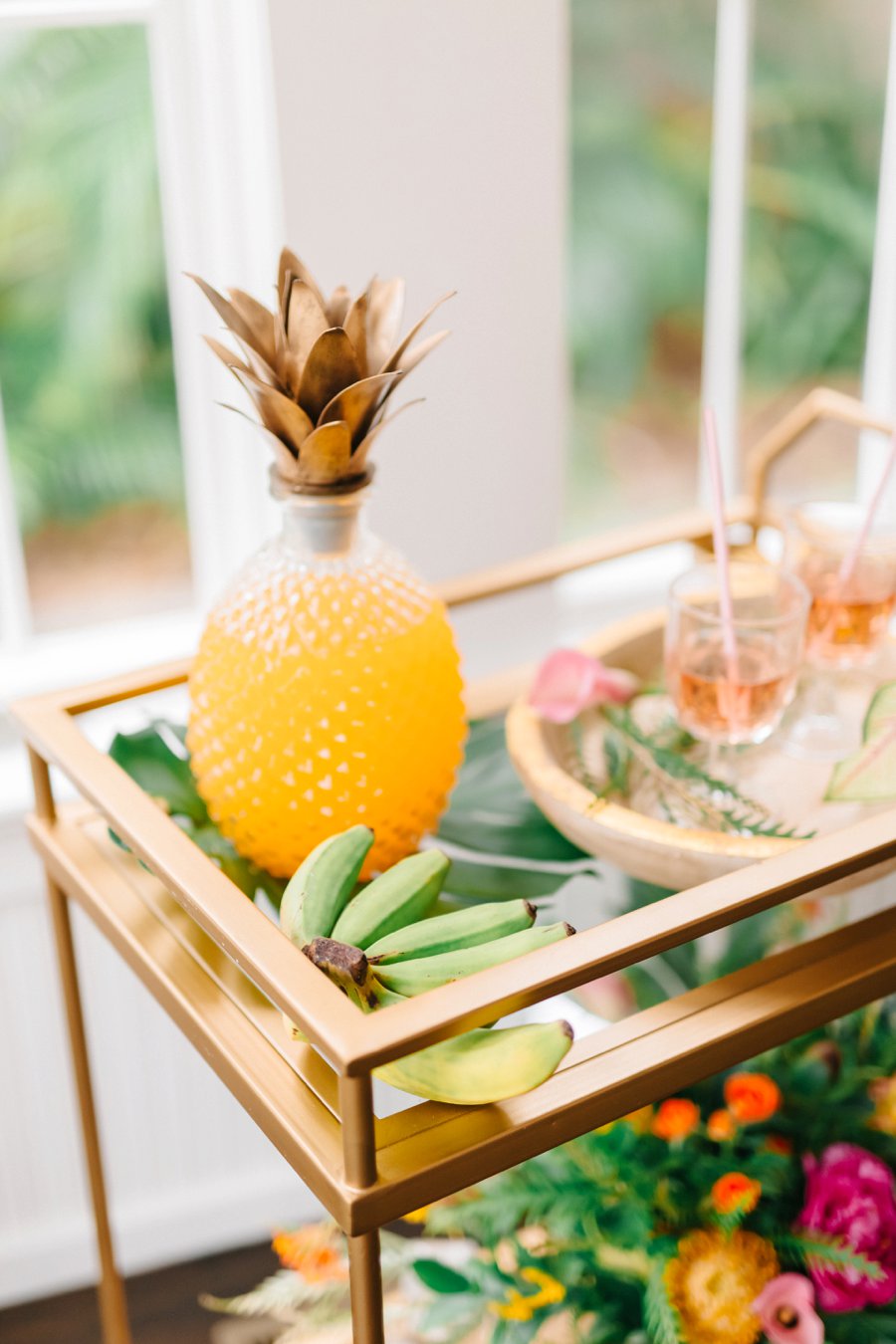 Colorful & Elegant Tropical Wedding Ideas via TheELD.com