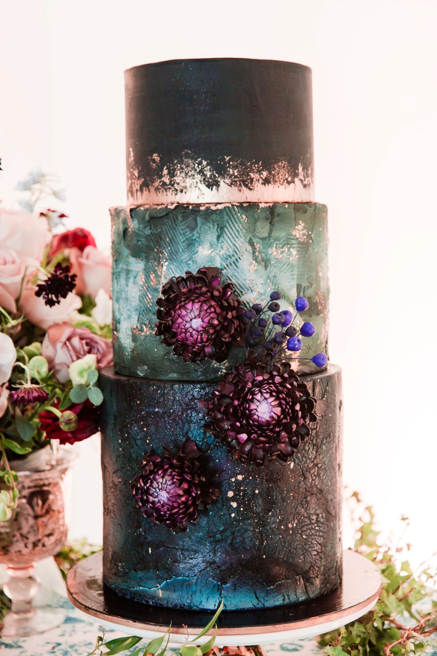 Blue, Black, & White Modern Elegant Wedding Ideas via TheELD.com