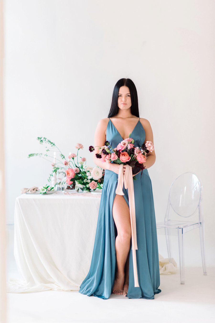 Minimalist Ethereal Wedding Ideas via TheELD.com