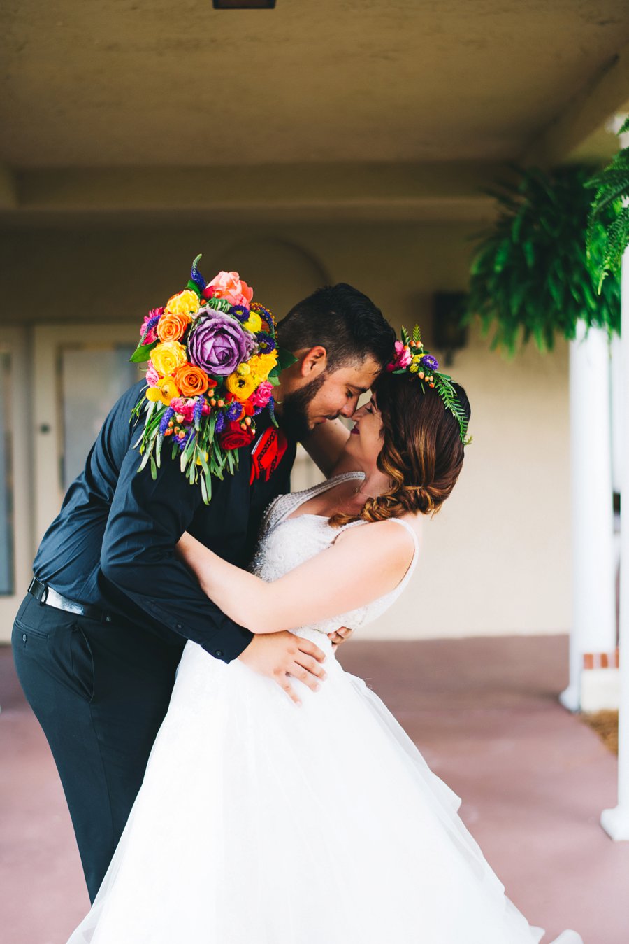 Colorful Cultural “Dia de Los Muertos” Wedding Ideas via TheELD.com