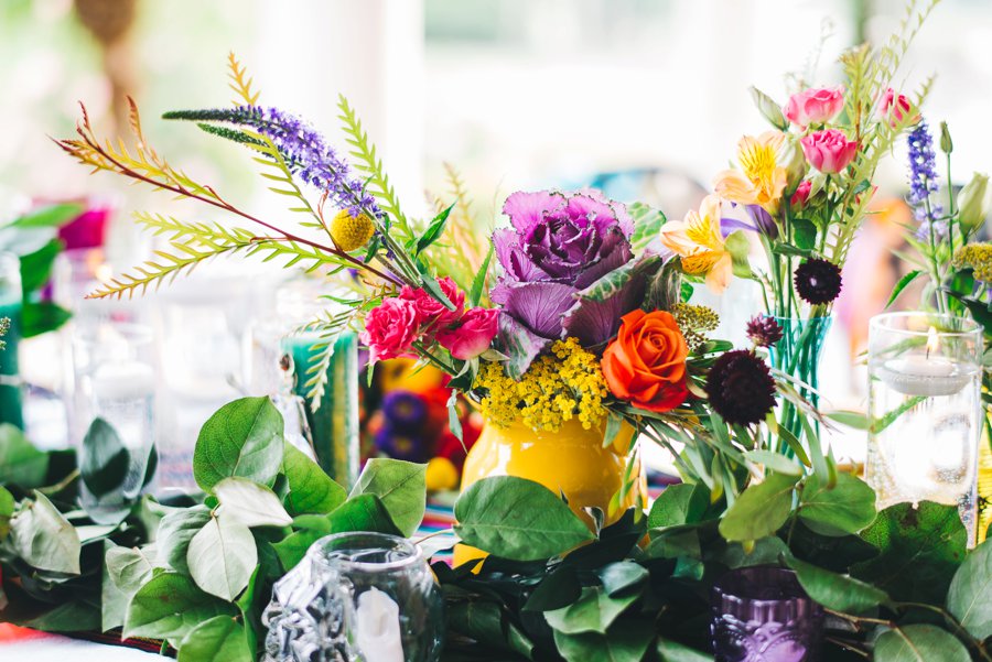 Colorful Cultural “Dia de Los Muertos” Wedding Ideas via TheELD.com