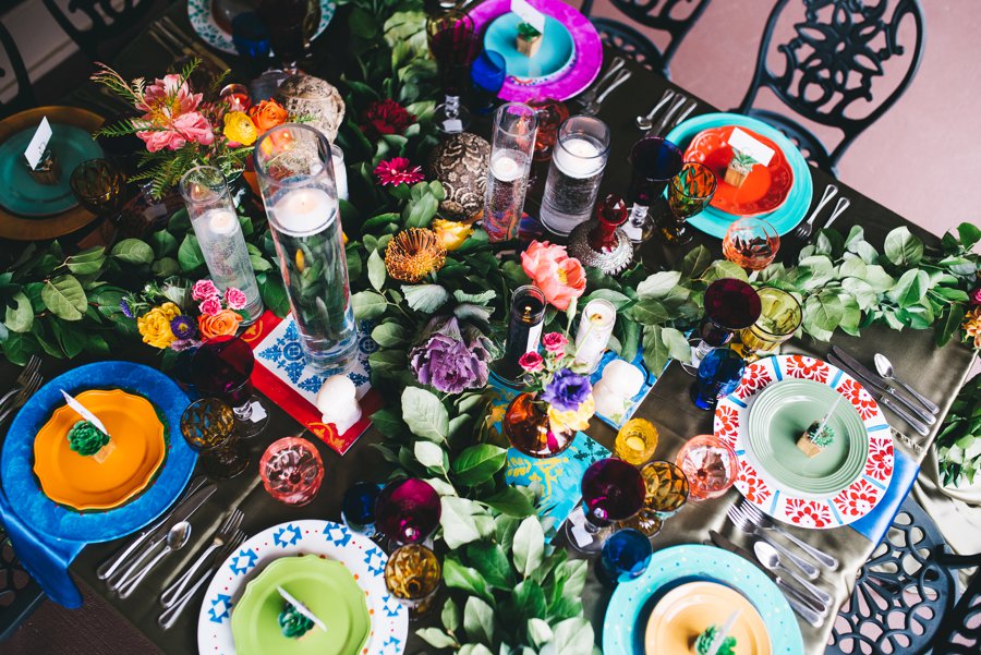 Colorful Cultural “Dia de Los Muertos” Wedding Ideas via TheELD.com