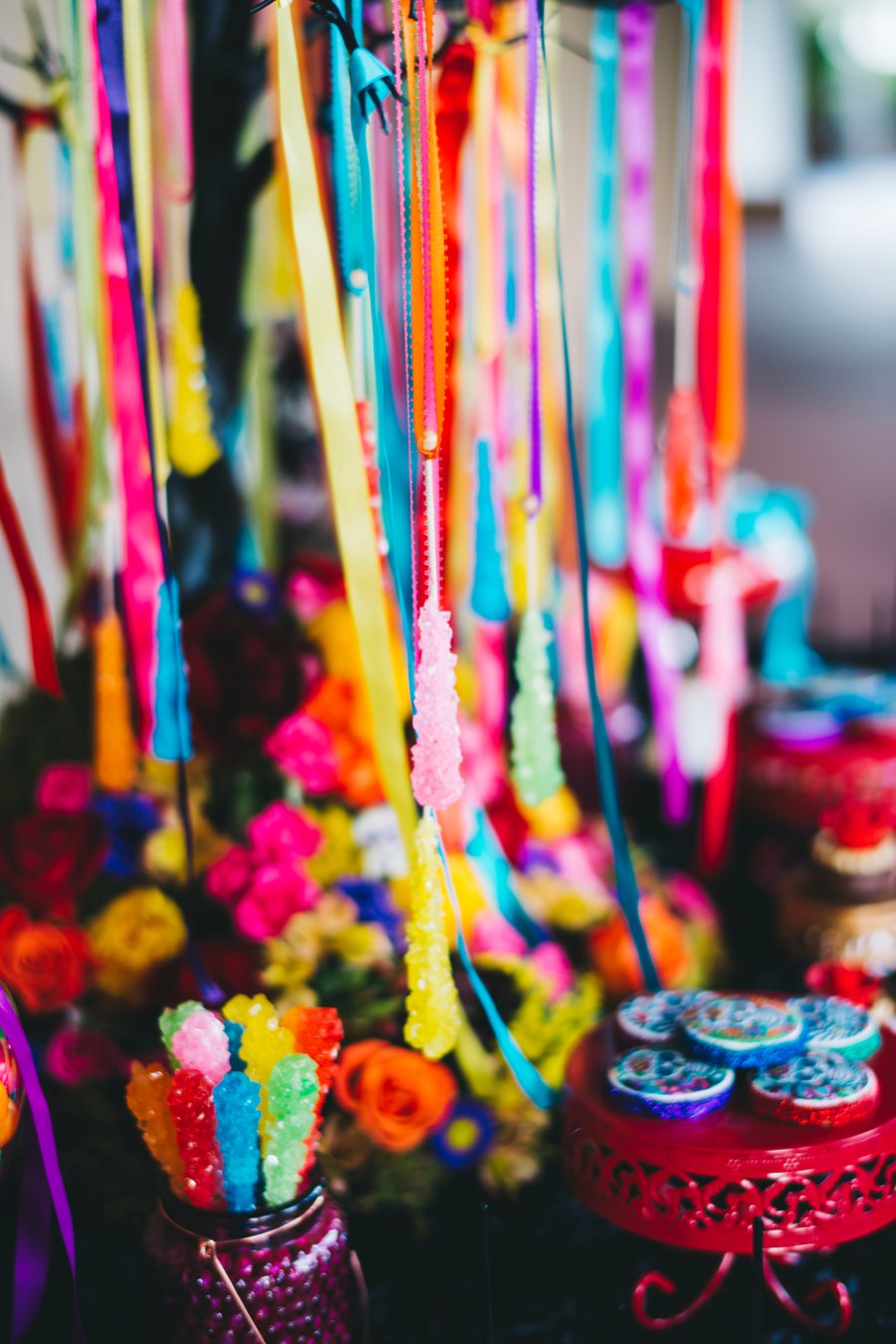 Colorful Cultural “Dia de Los Muertos” Wedding Ideas via TheELD.com