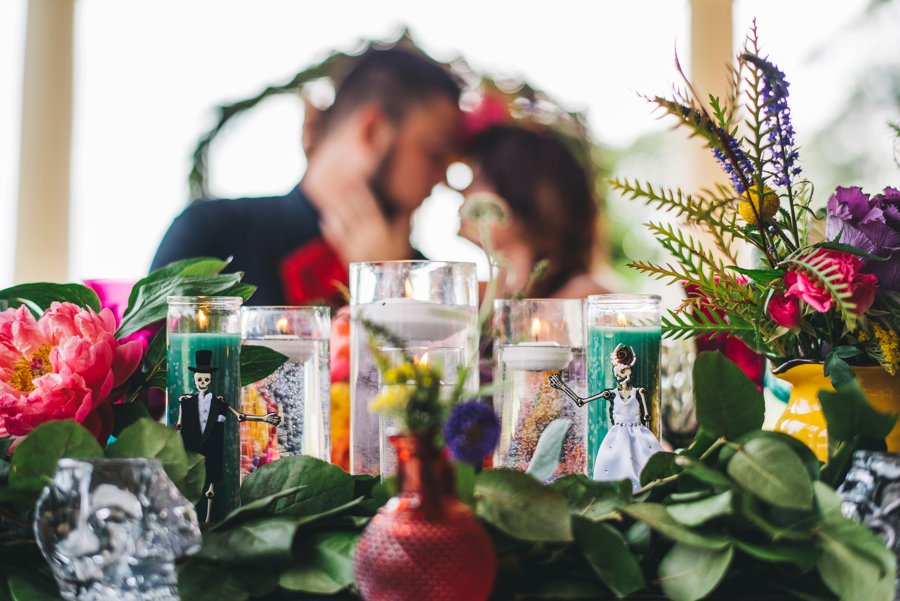 Colorful Cultural “Dia de Los Muertos” Wedding Ideas via TheELD.com