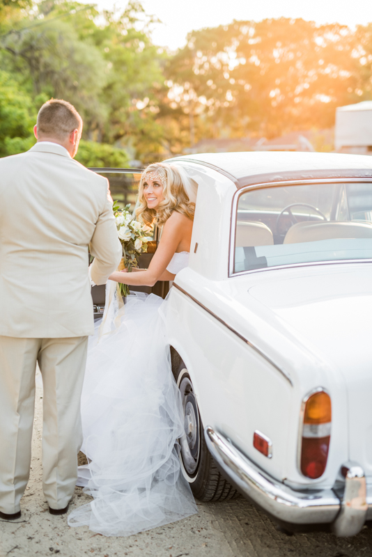 A Gold Rustic Glam Florida Wedding via TheELD.com