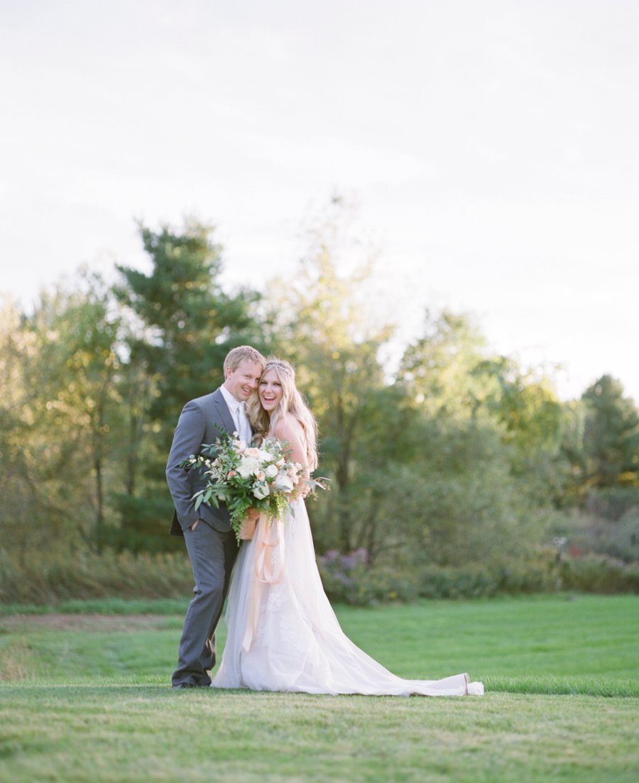 A Peach & Green Boho Ballroom Wedding via TheELD.com