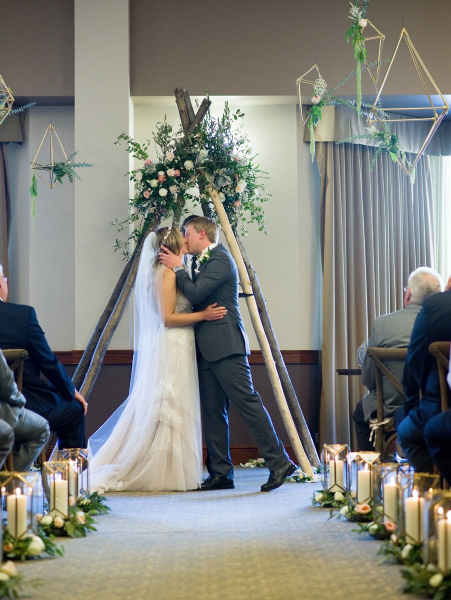 A Peach & Green Boho Ballroom Wedding via TheELD.com