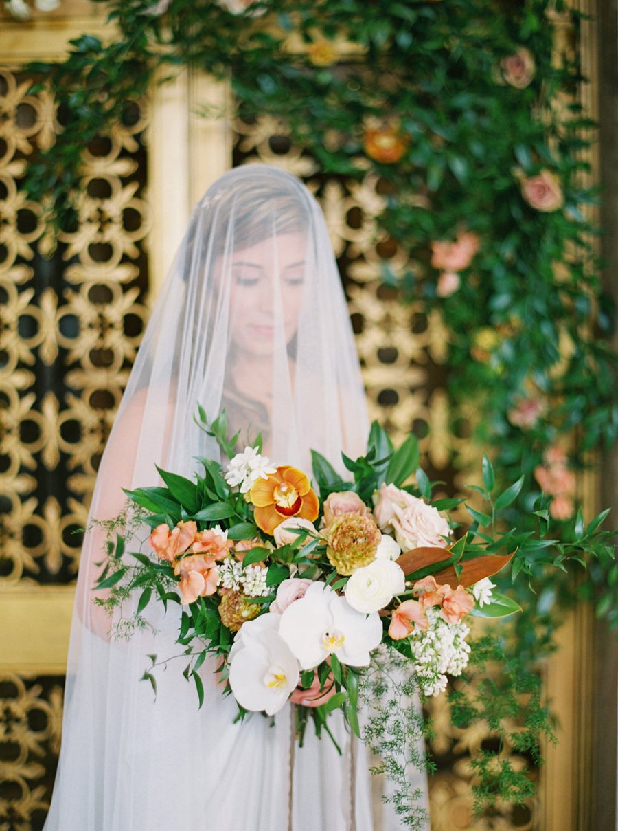 Romantic Peach & Orange Autumn Inspired Wedding Ideas via TheELD.com