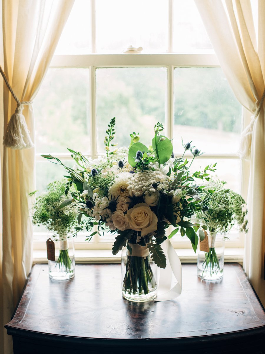 A Romantic Rustic White, Blush, & Blue Asheville Wedding via TheELD.com