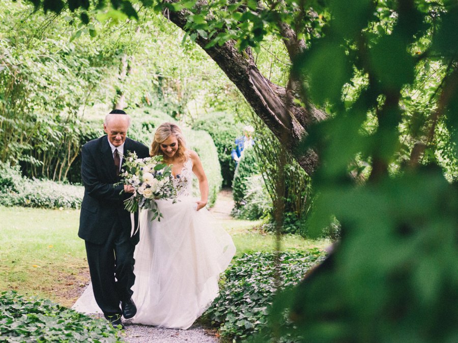 A Romantic Rustic White, Blush, & Blue Asheville Wedding via TheELD.com