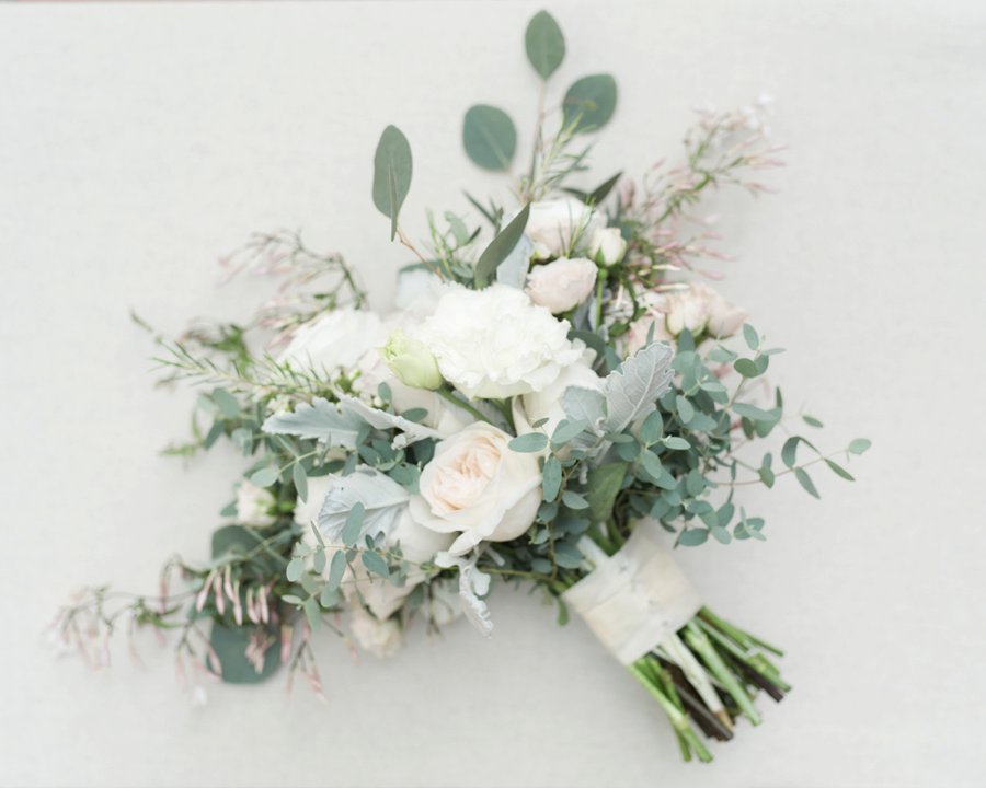 An Elegant Rustic Blush & White California Wedding via TheELD.com