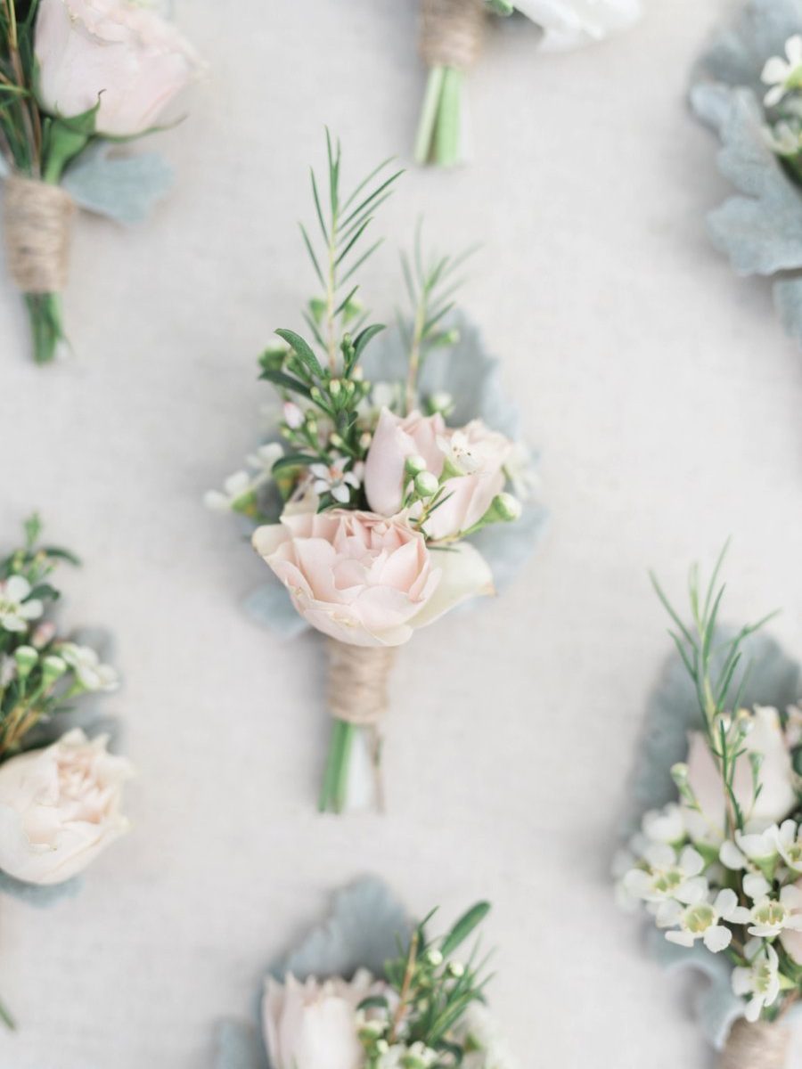 An Elegant Rustic Blush & White California Wedding via TheELD.com