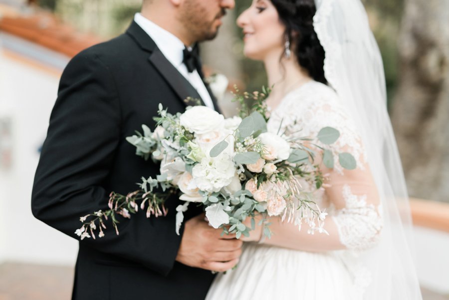 An Elegant Rustic Blush & White California Wedding via TheELD.com