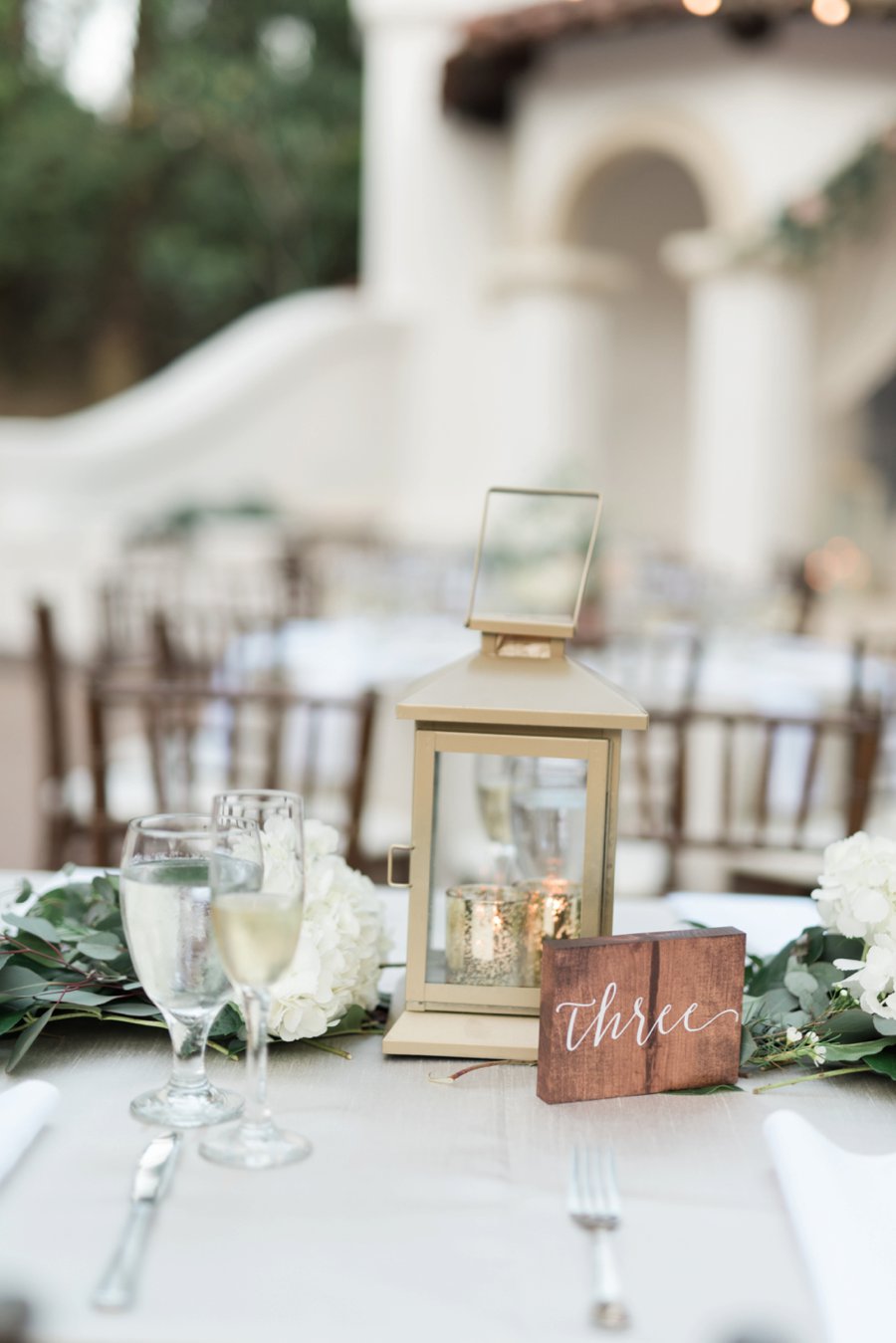 An Elegant Rustic Blush & White California Wedding via TheELD.com