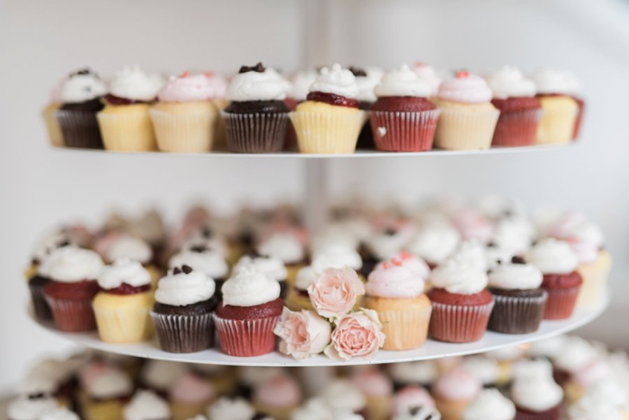 An Elegant Rustic Blush & White California Wedding via TheELD.com