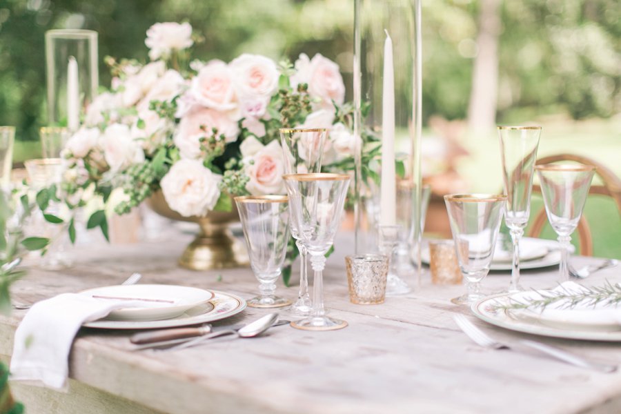 Fresh Blush & Lavender Southern Wedding Ideas via TheELD.com