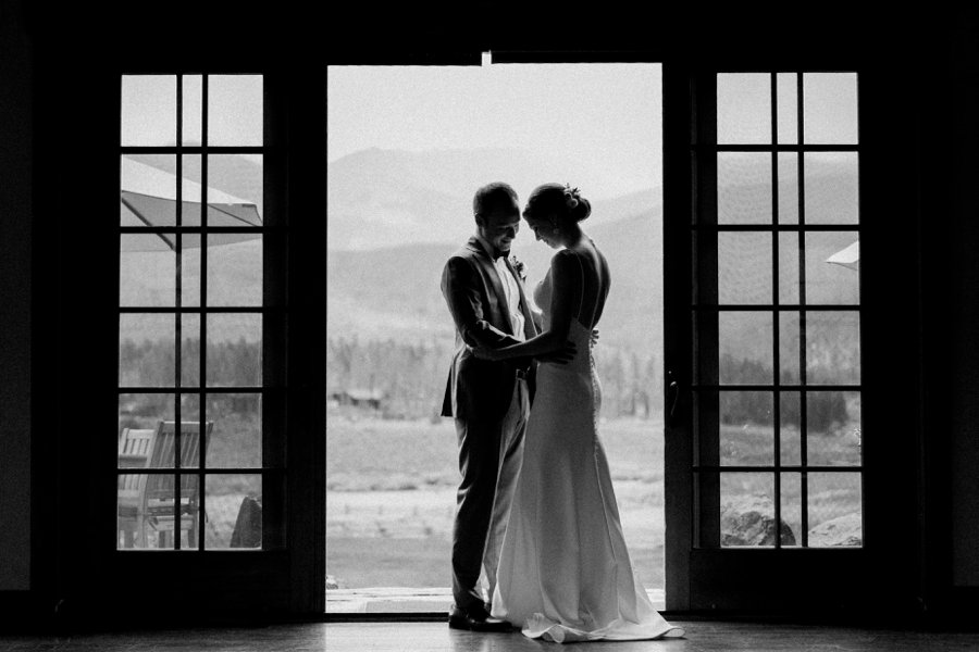 A Burgundy & Blush Elegant Rustic Colorado Wedding via TheELD.com