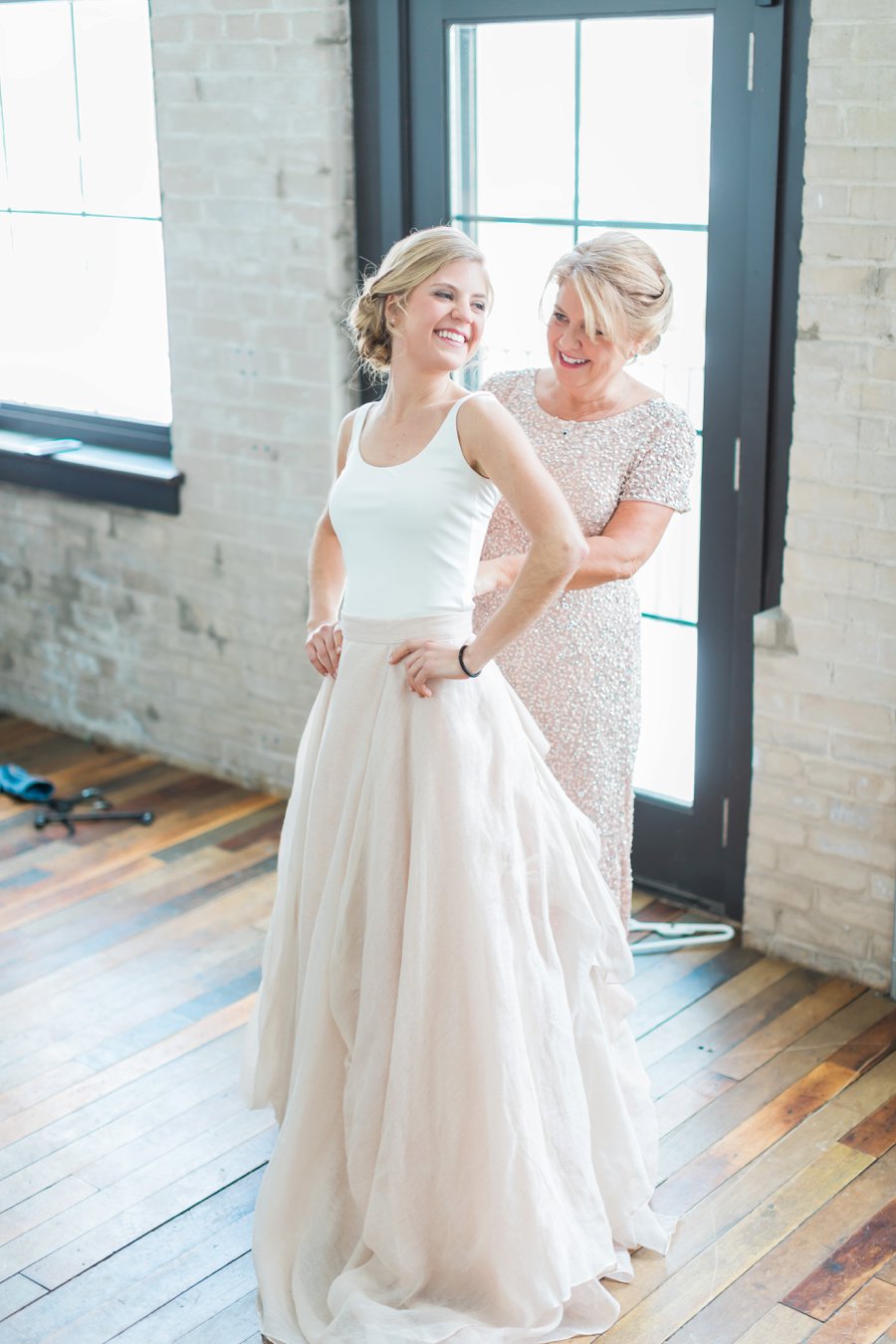 A Blush & Navy Rustic Industrial Michigan Wedding via TheELD.com