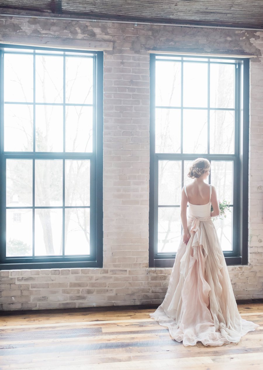 A Blush & Navy Rustic Industrial Michigan Wedding via TheELD.com