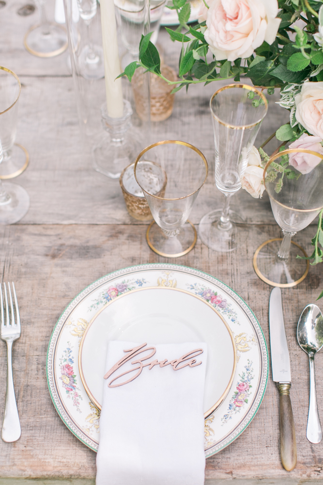 Fresh Blush & Lavender Southern Wedding Ideas via TheELD.com