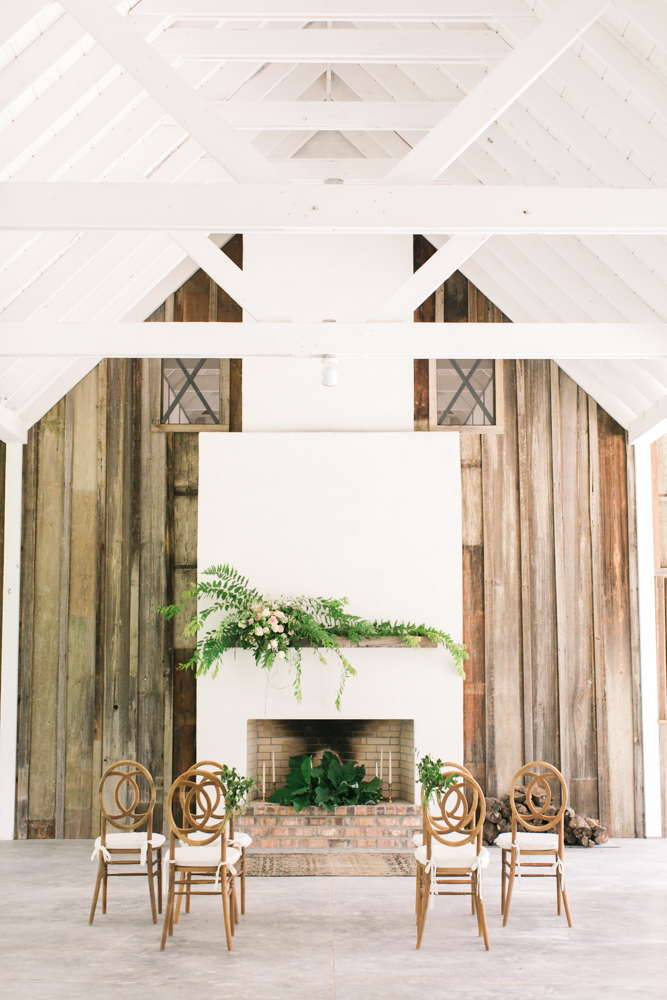 Fresh Blush & Lavender Southern Wedding Ideas via TheELD.com