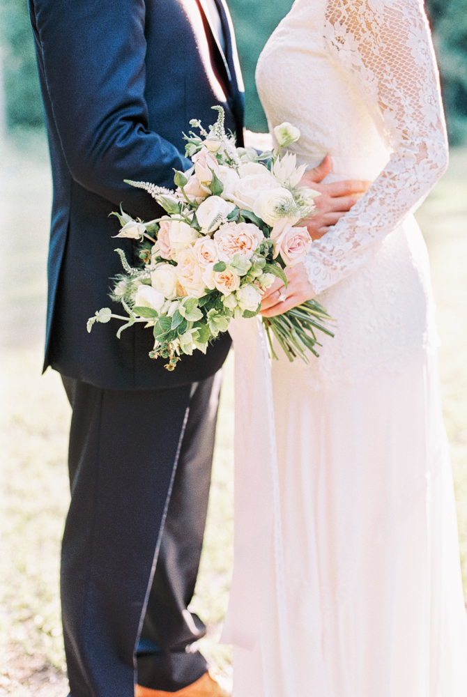 Fresh Blush & Lavender Southern Wedding Ideas via TheELD.com