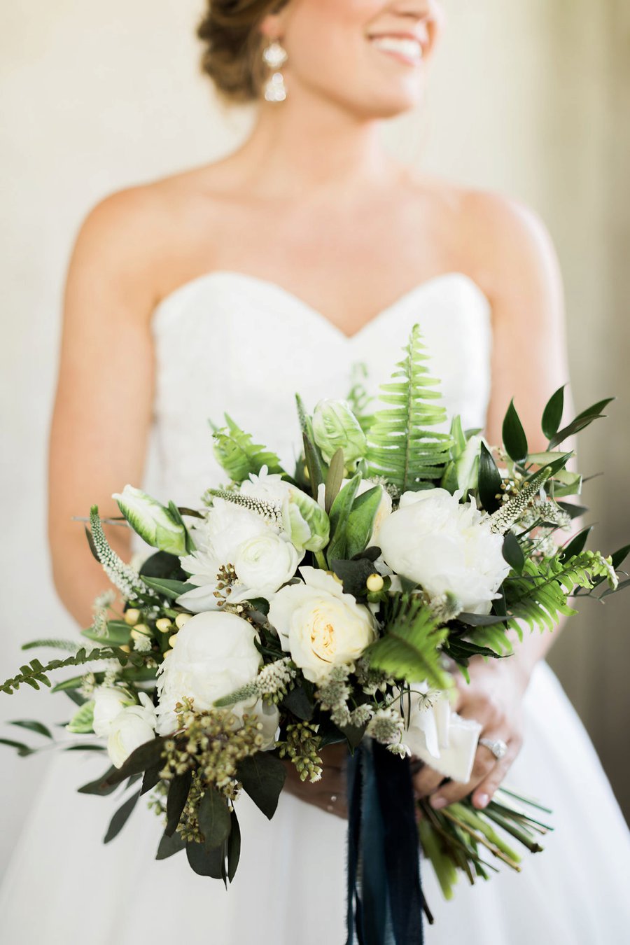 An Elegant Green & White Industrial Georgia Wedding via TheELD.com