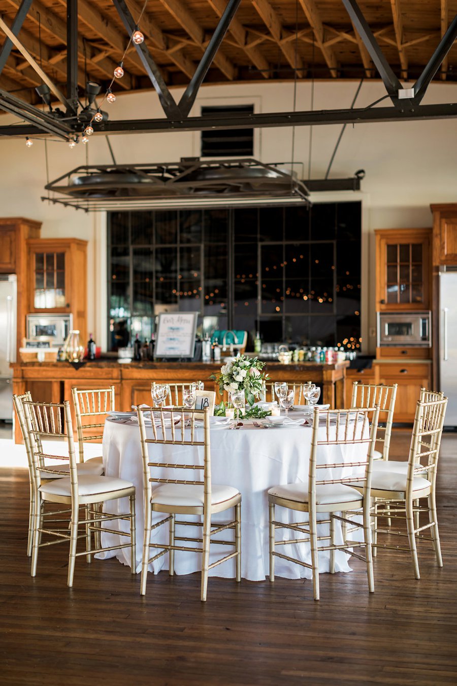 An Elegant Green & White Industrial Georgia Wedding via TheELD.com