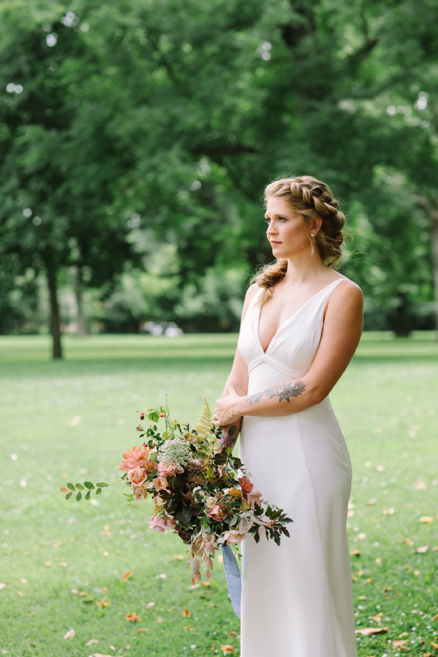 Elegant & Organic Tennessee Wedding Ideas via TheELD.com