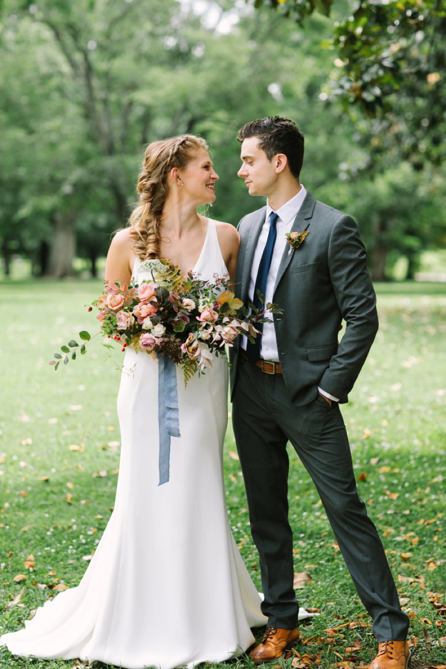 Elegant & Organic Tennessee Wedding Ideas via TheELD.com