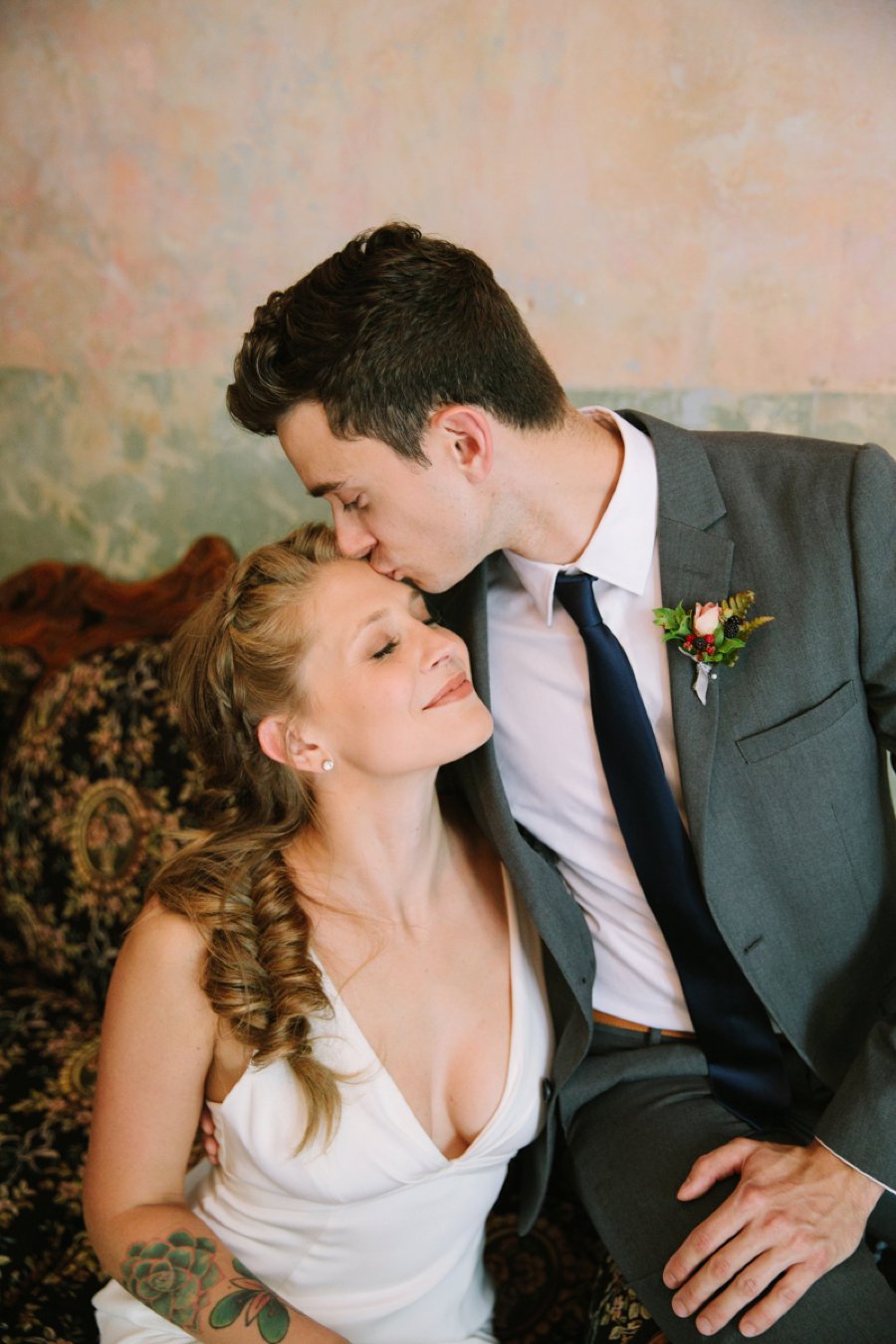 Elegant & Organic Tennessee Wedding Ideas via TheELD.com