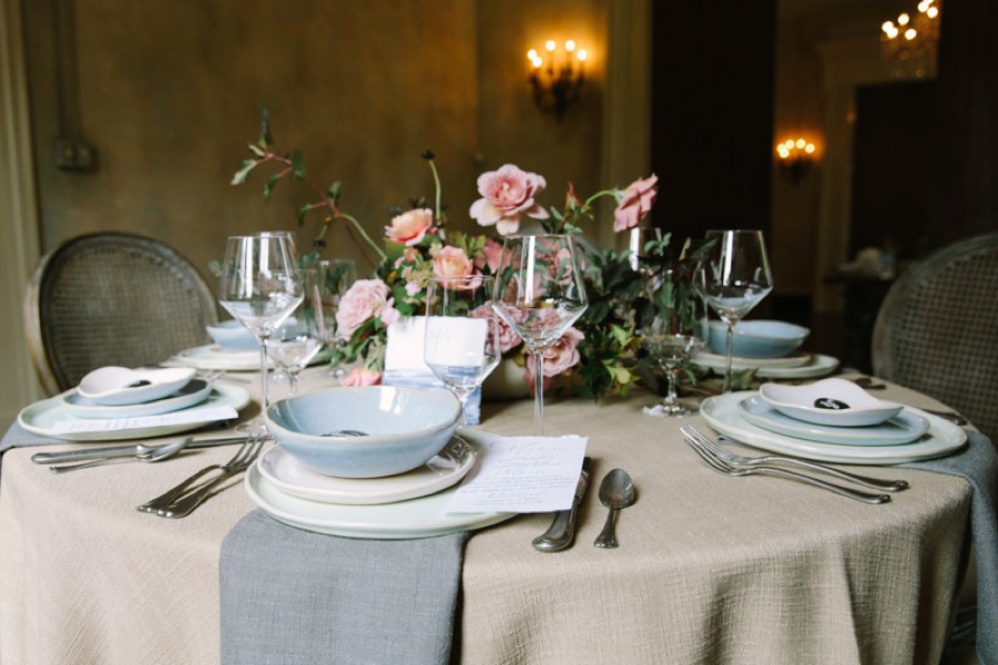 Elegant & Organic Tennessee Wedding Ideas via TheELD.com