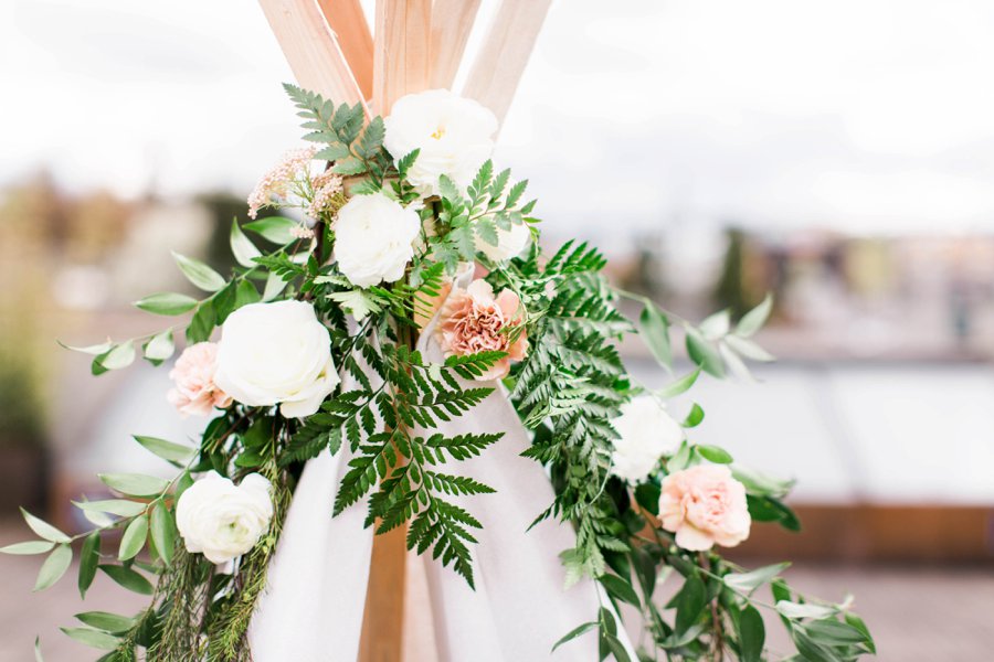 Green & White Modern Ethereal Wedding Ideas via TheELD.com