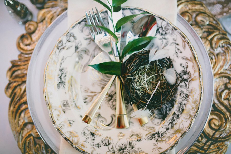 Green & White Modern Ethereal Wedding Ideas via TheELD.com