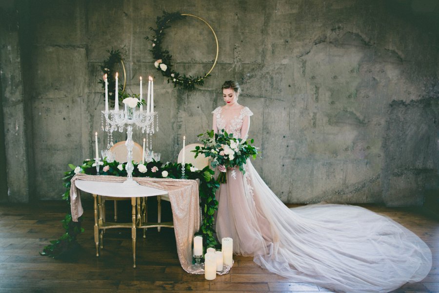 Green & White Modern Ethereal Wedding Ideas via TheELD.com