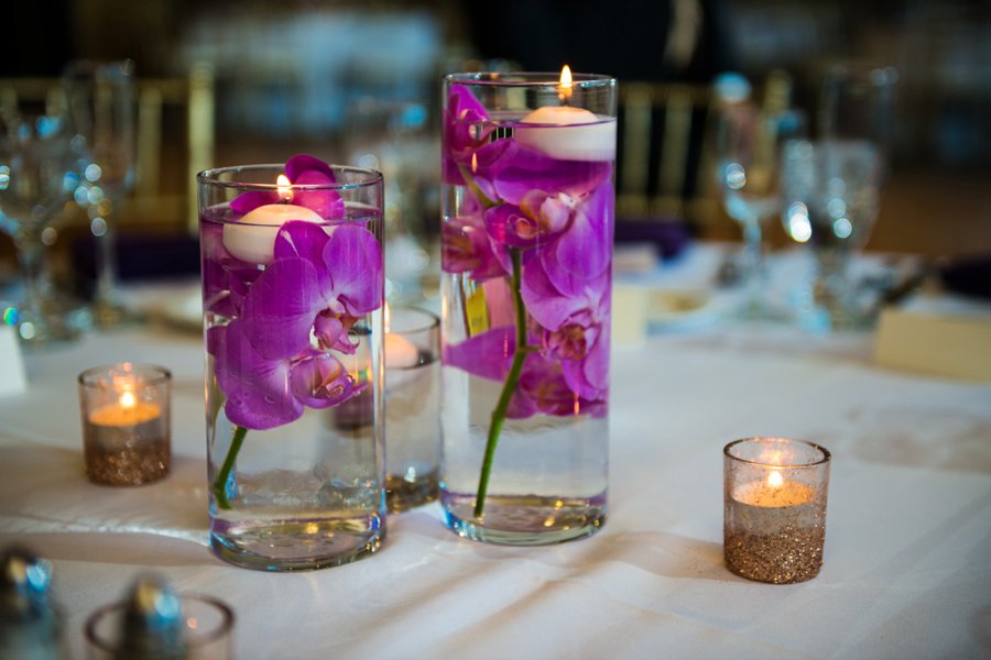 A Modern & Elegant Purple California Wedding via TheELD.com