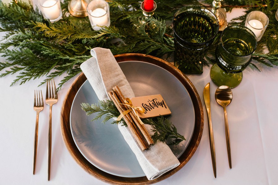 12 Days of Christmas Tabletops: 11 Pipers Piping via TheELD.com