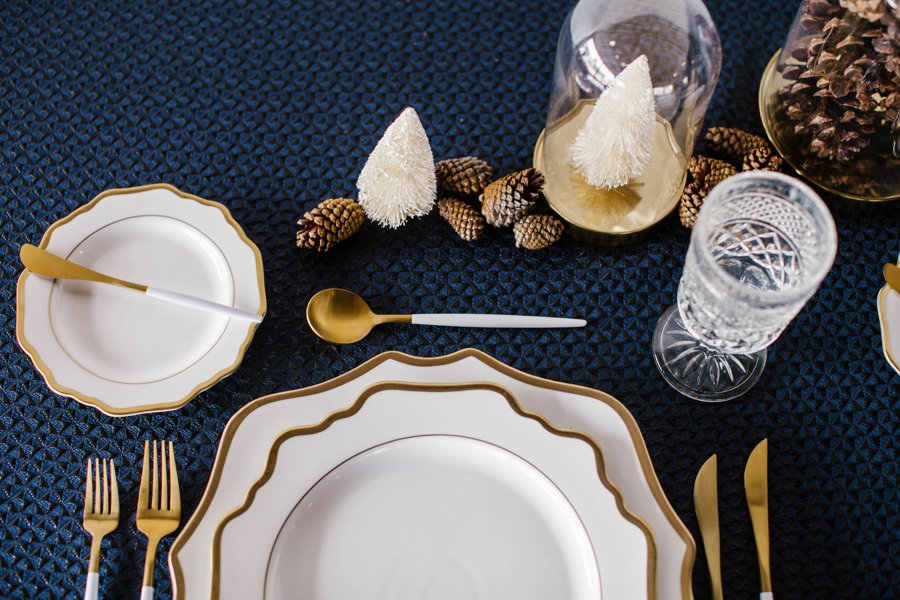 12 Days of Christmas Tabletops: 10 Lords a Leaping via TheELD.com