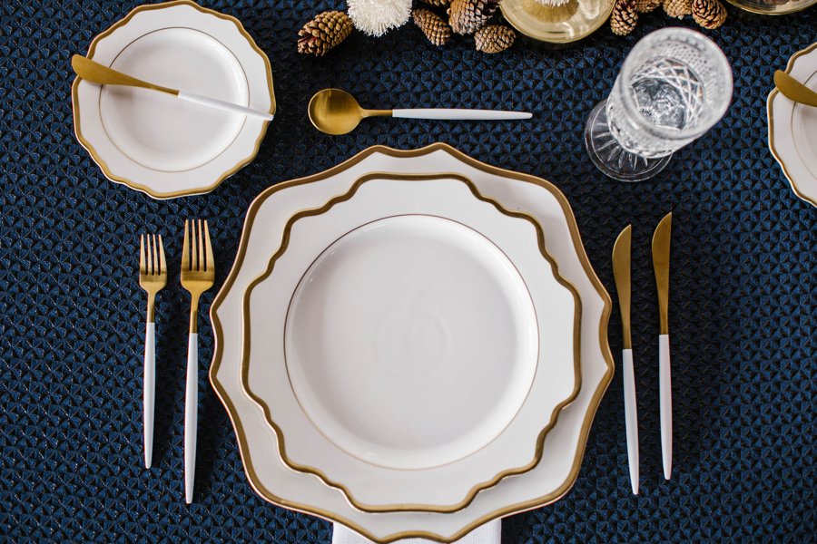 12 Days of Christmas Tabletops: 10 Lords a Leaping via TheELD.com