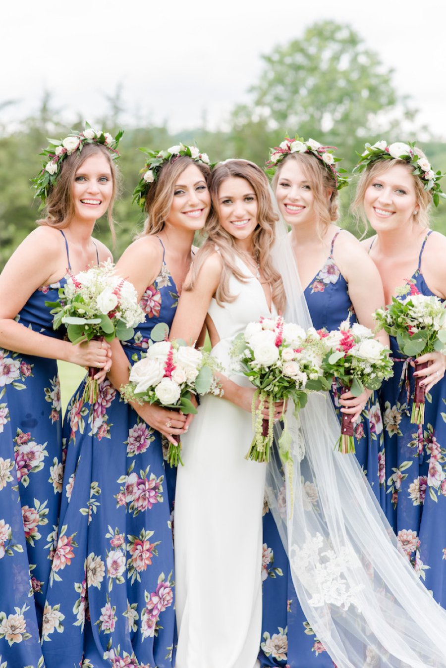 A Summer Red & Blue Rustic Boho Hudson Valley Wedding via TheELD.com