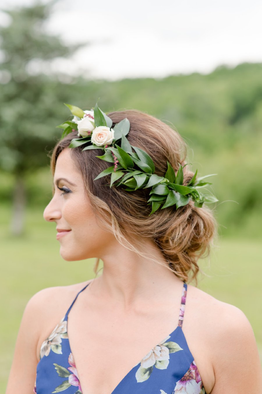 A Summer Red & Blue Rustic Boho Hudson Valley Wedding via TheELD.com