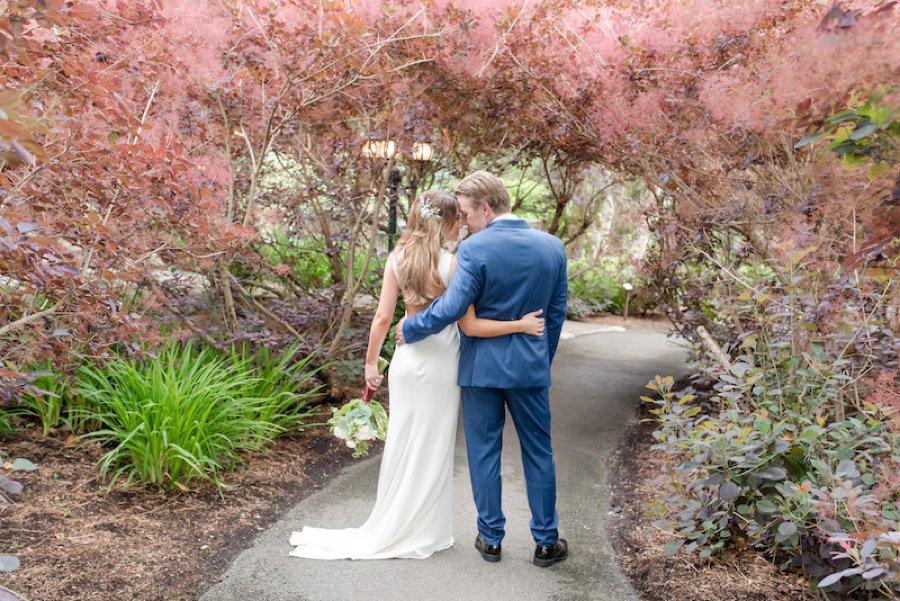 A Summer Red & Blue Rustic Boho Hudson Valley Wedding via TheELD.com