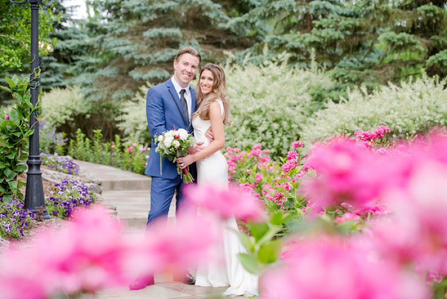 A Summer Red & Blue Rustic Boho Hudson Valley Wedding via TheELD.com