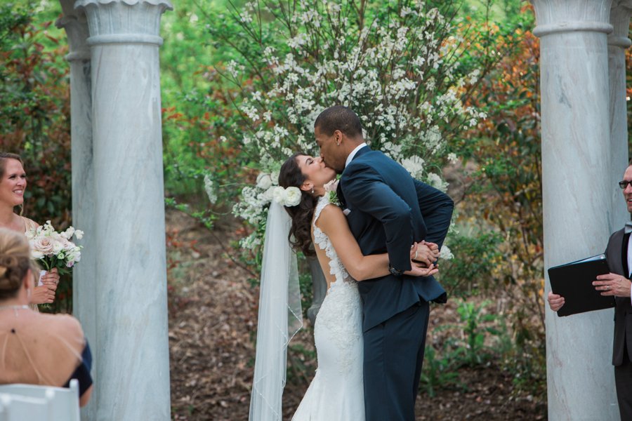 A Modern Elegant Blush & Gray Delaware Wedding via TheELD.com