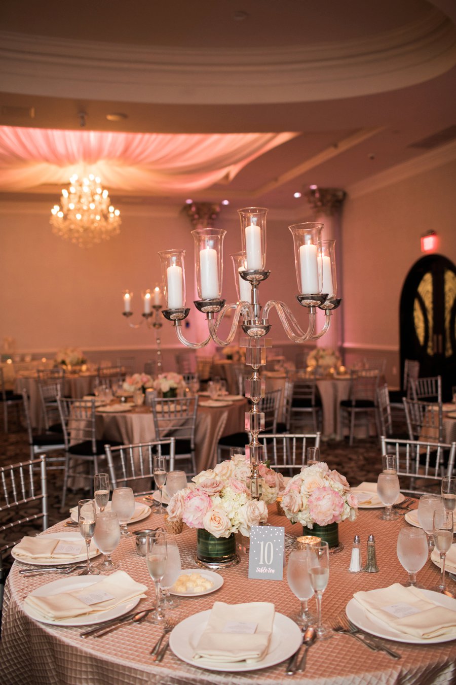 A Modern Elegant Blush & Gray Delaware Wedding via TheELD.com