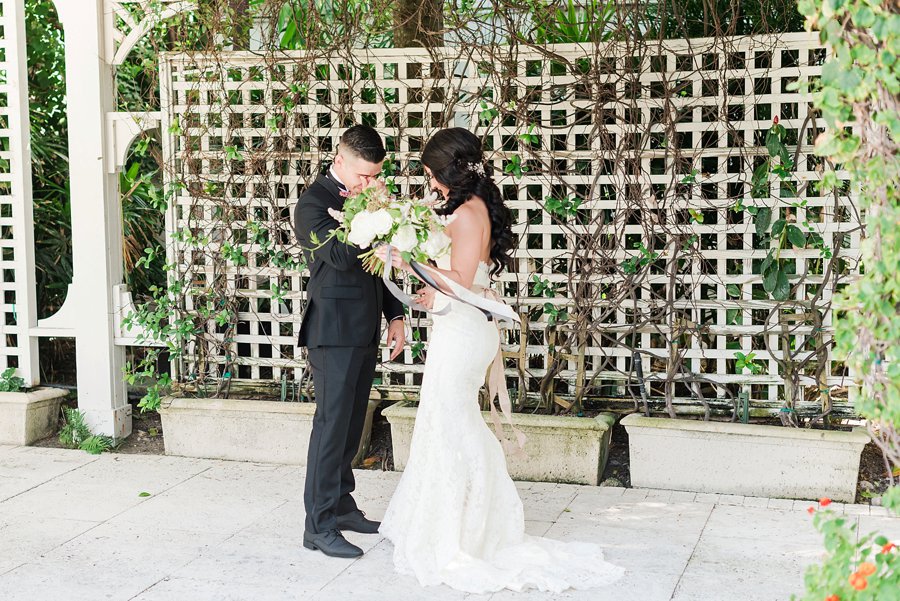 A Glamorous Black, White, & Gold Miami Wedding via TheELD.com