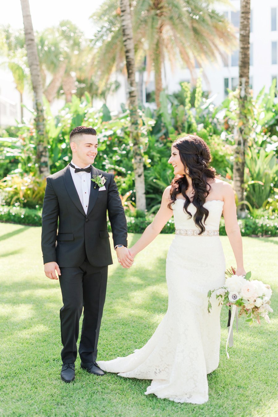 A Glamorous Black, White, & Gold Miami Wedding via TheELD.com